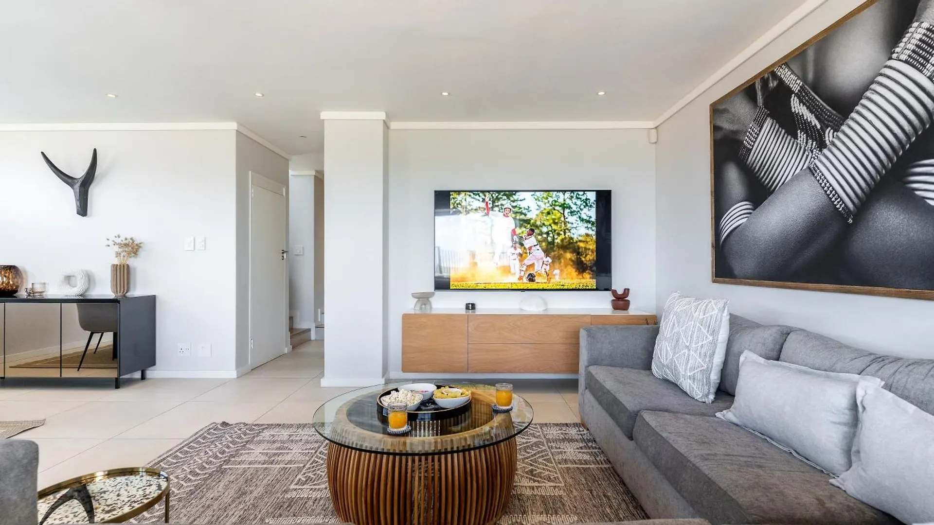 Camps Bay Nest - Townhouse With Ocean Views Villa Cape Town
