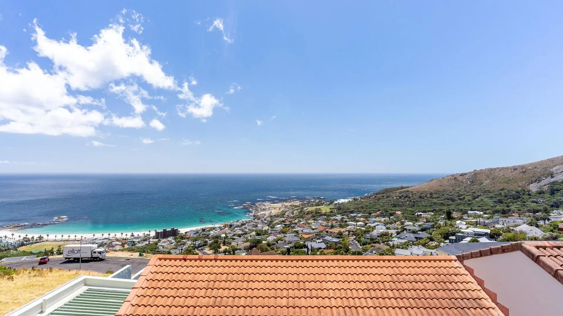Camps Bay Nest - Townhouse With Ocean Views Villa Cape Town 0*,  South Africa